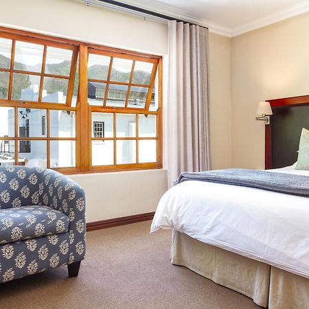 Noordhoek Village Hotel Экстерьер фото