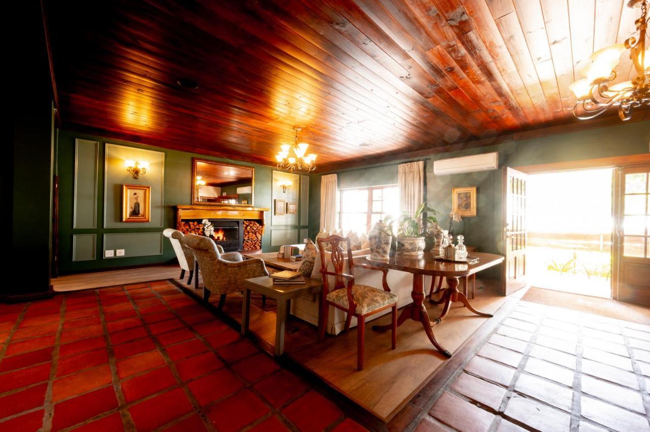 Noordhoek Village Hotel Экстерьер фото